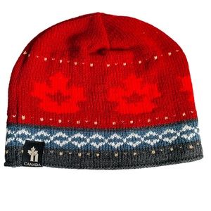 Ideal North Maple Leaf Canada Beanie